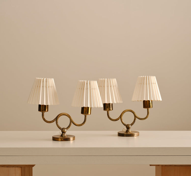 PAIR OF TABLE LAMPS
