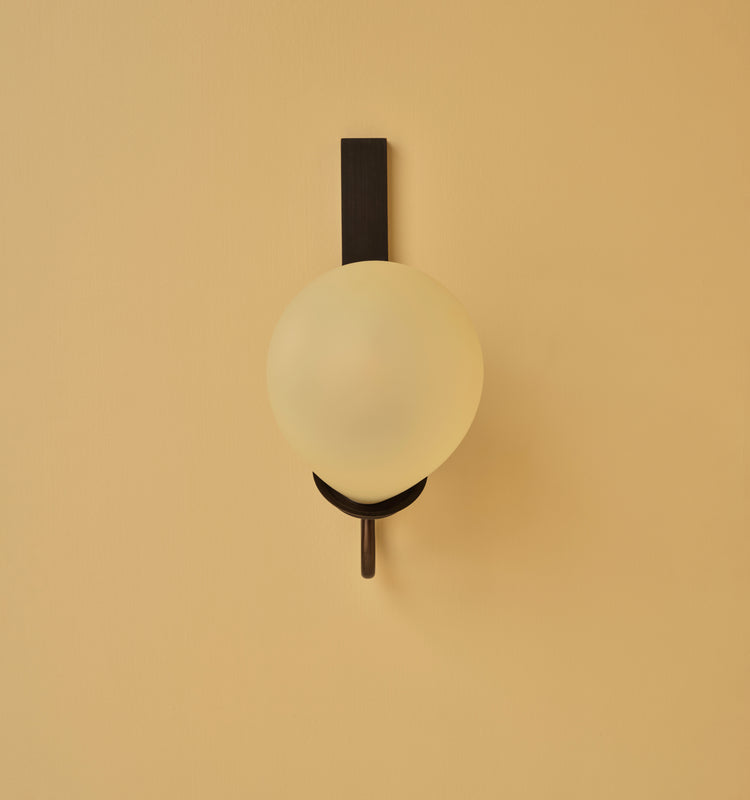 SQUIGGLE SCONCE